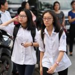 Đáp án + Đề thi vào lớp 10 môn tiếng Anh vào chuyên Nguyễn Huệ-Hà Nội năm 2017-2018