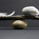 Nghị luận xã hội 200 chữ trình bày suy nghĩ về “điểm tựa”